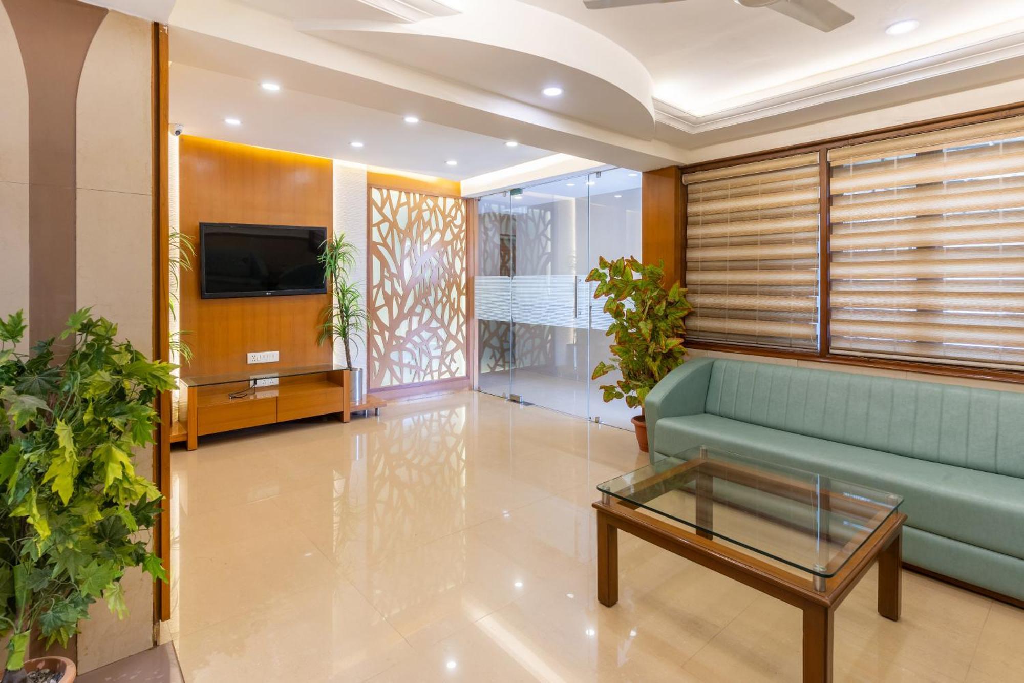 Hotel Prime Ahmedabad Exterior foto